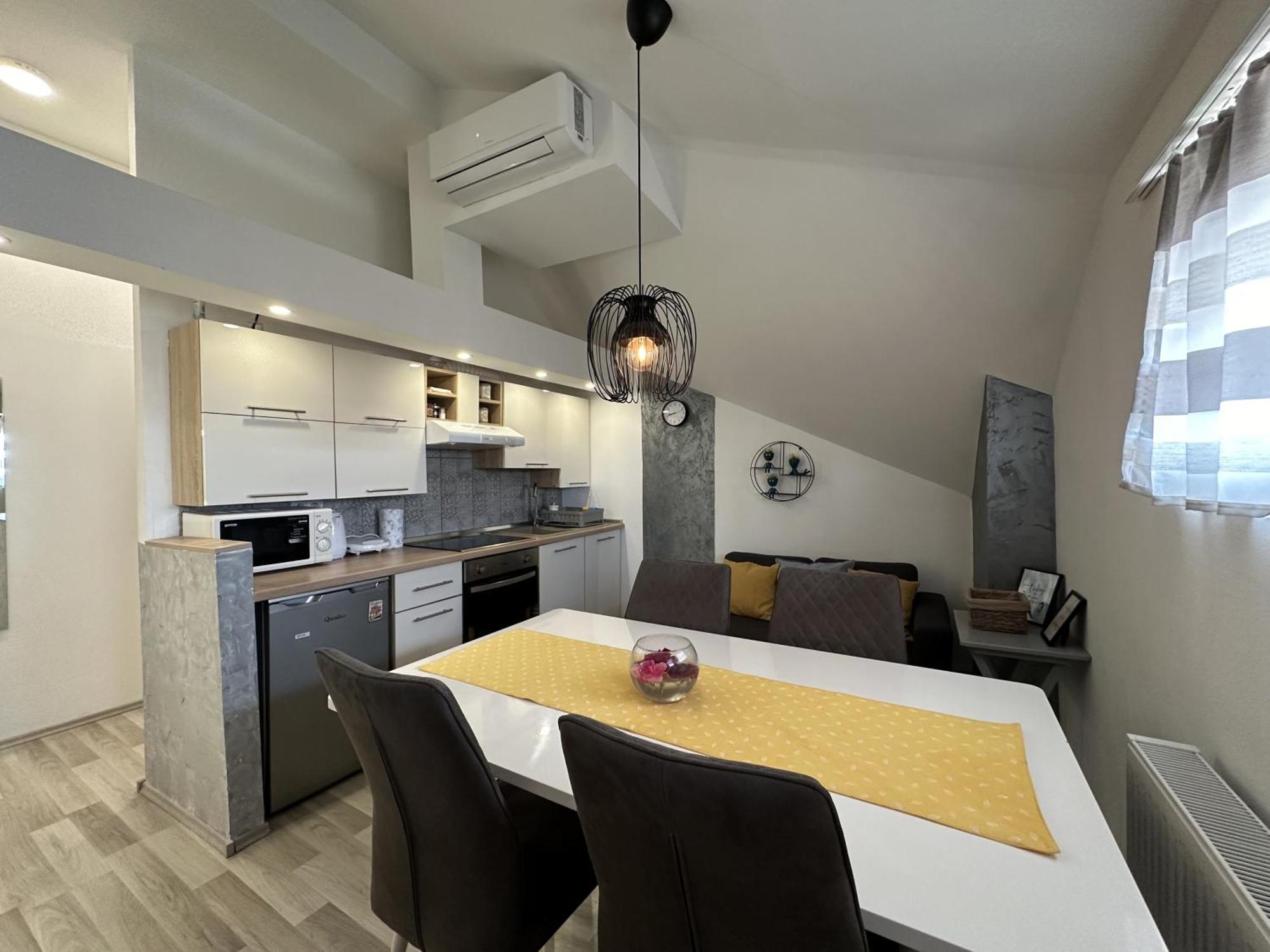 Albert Apartments Zagreb Airport Velika Gorica Eksteriør billede